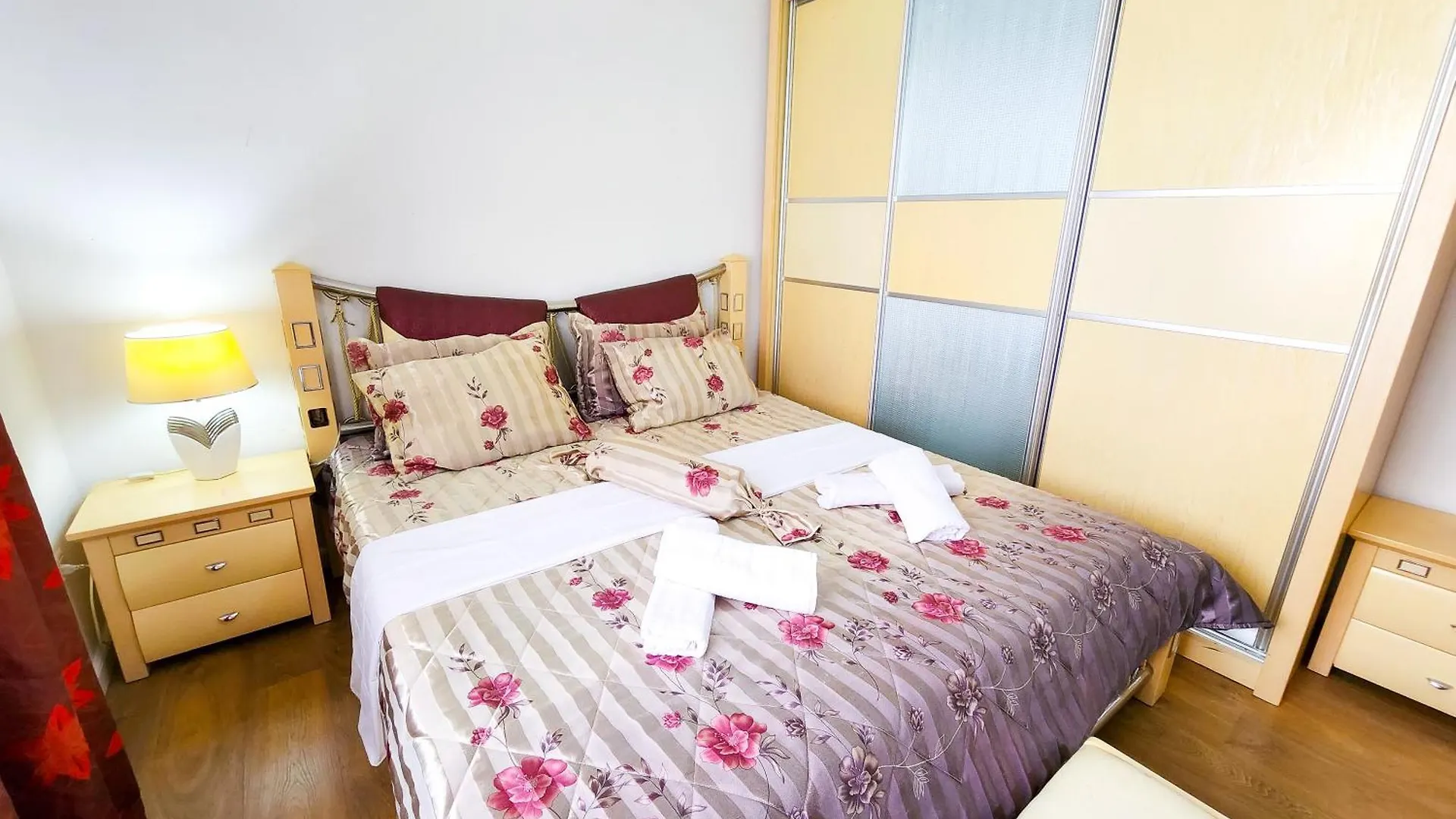 Penthouse Sweet Bliss Apartment Tirana 0*,  Albania